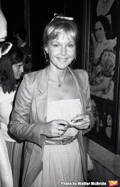 Carol Lynley attends a performance of â€œThe Little Foxesâ€ at the Martin Be Photo