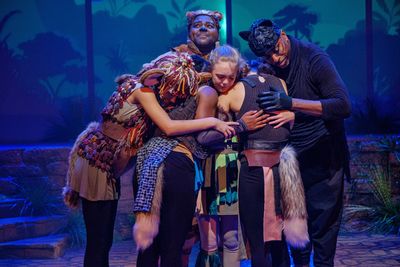 Paige Riley, John Christopher, Mercy Bovik, Blakeney Mahlstedt, Stella Frye-Ginsberg  Photo