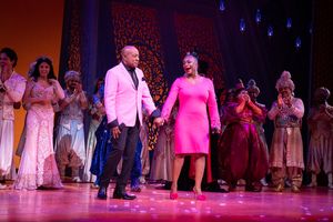 Peabo Bryson, Regina Belle @ BroadwayWorld Peabo Bryson, Regina Belle Photo