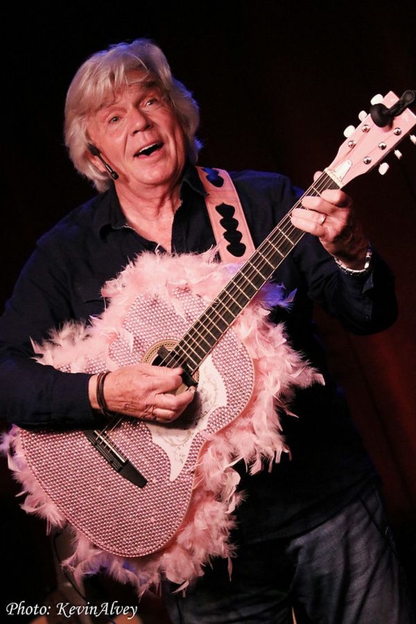  John Davidson Photo