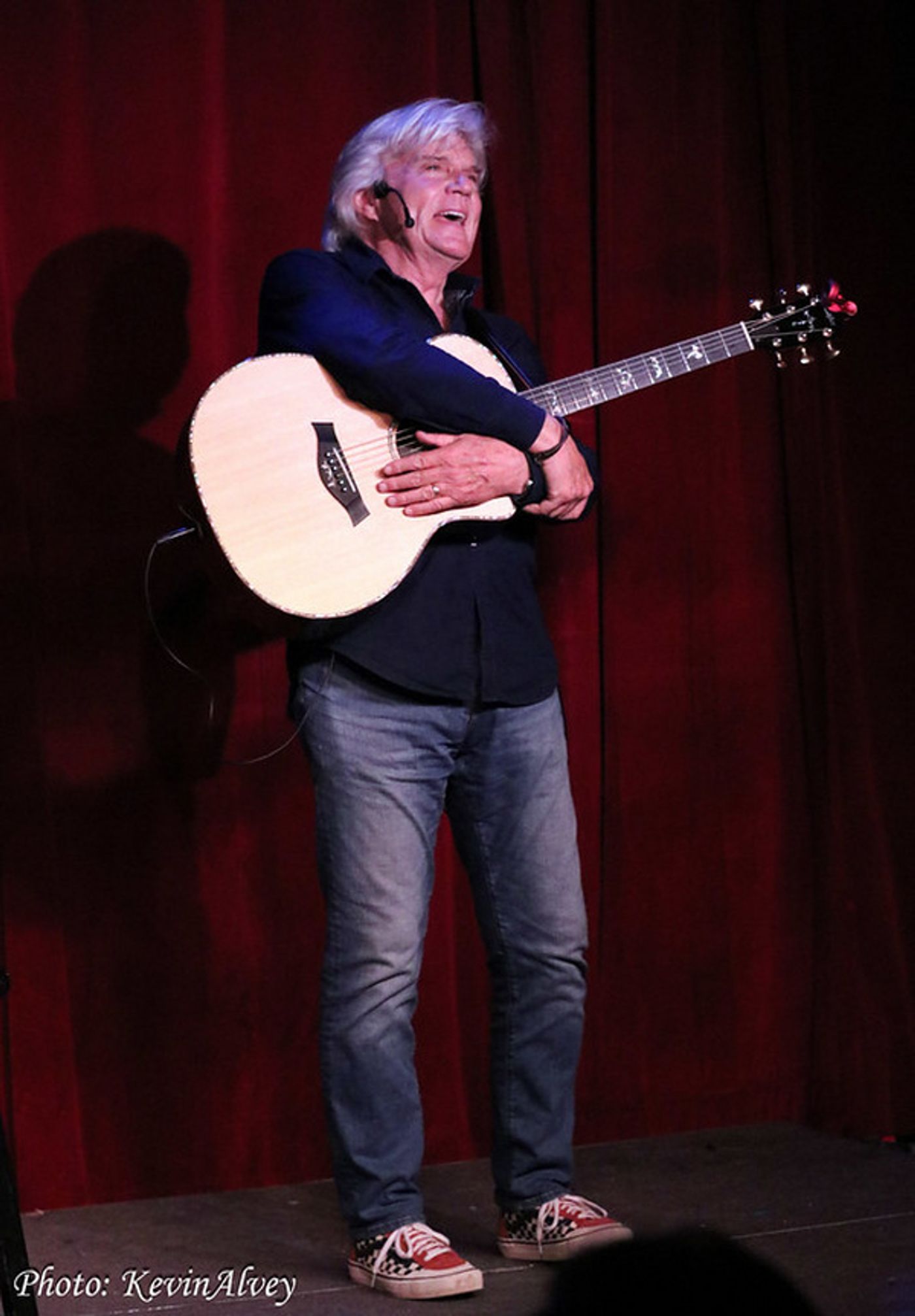Photo Flash: John Davidson Returns To Birdland With TROUBADOR  Image
