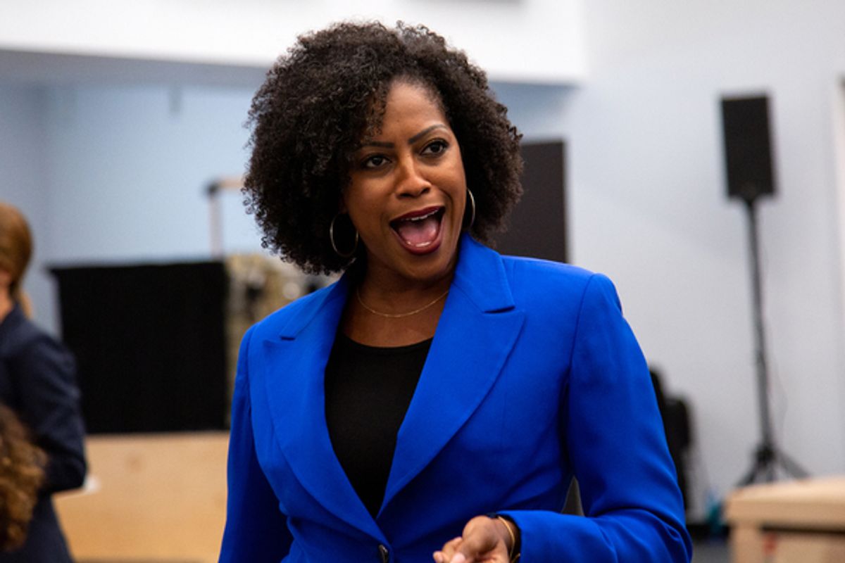 Dan'yelle Williamson at 