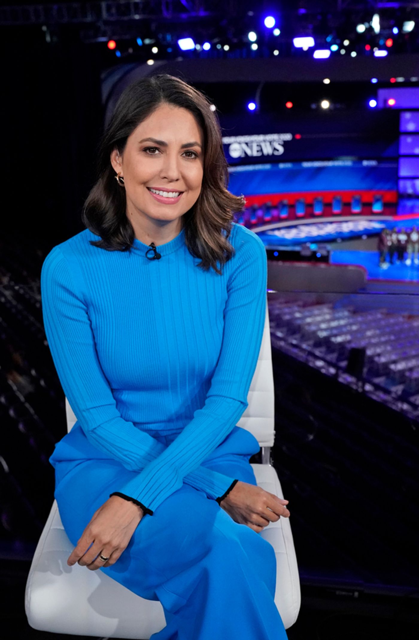 Photo Flash: See Photos from Tonight's Democratic Debate on ABC  Image