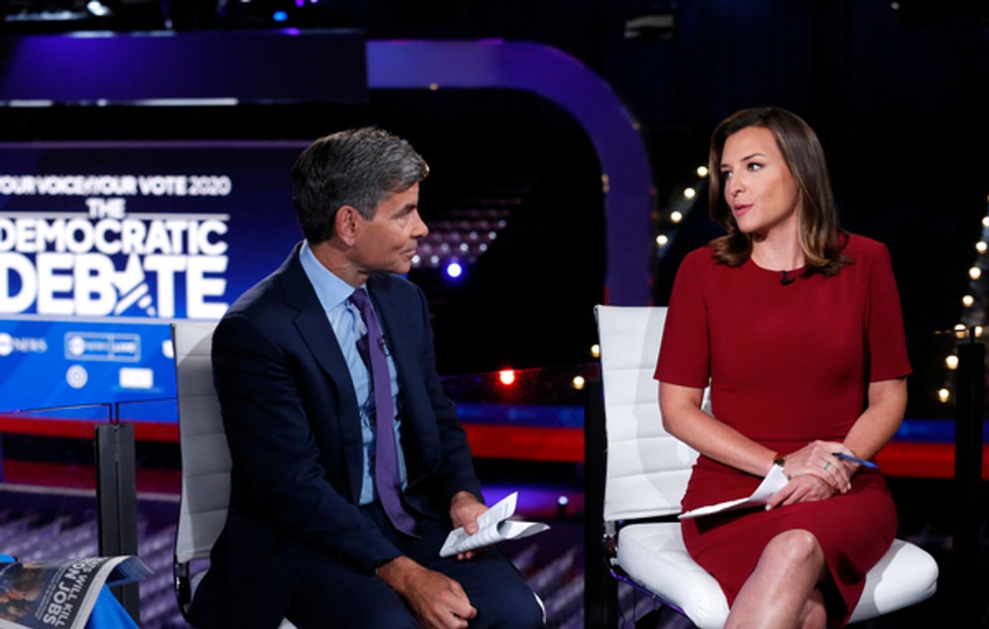 Photo Flash: See Photos from Tonight's Democratic Debate on ABC  Image