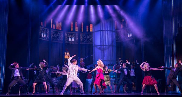 Kimberley Walsh, Jay McGuiness, and cast Photo