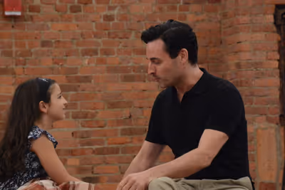 Sophia Knapp and Max Von Essen Photo