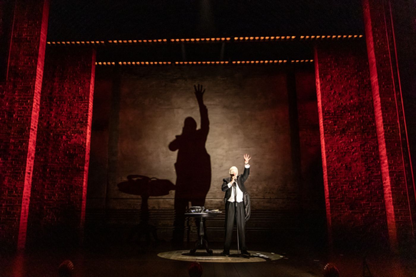 Photo Flash: DERREN BROWN: SECRET Brings Magic to Broadway Photo Flash: DERREN BROWN: SECRET Brings Magic to Broadway Image