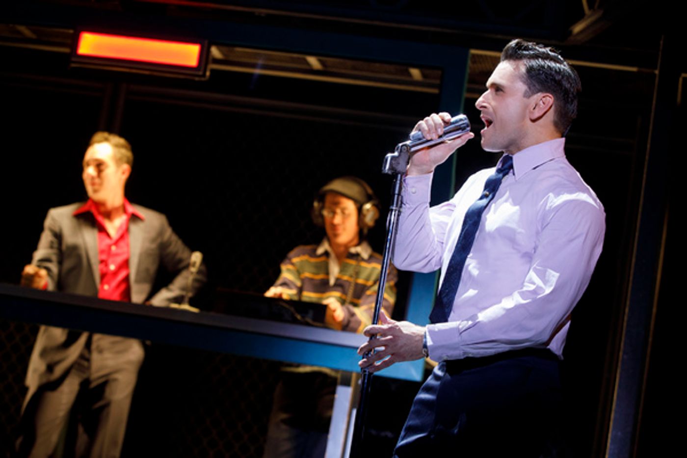 Photo Flash: New Cast Members Join JERSEY BOYS Off-Broadway  Image