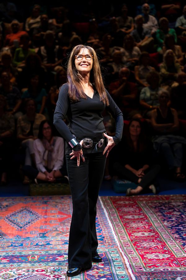 Photos: Mary McDonnell Stars in GLORIA: A LIFE — photo 5 of 10