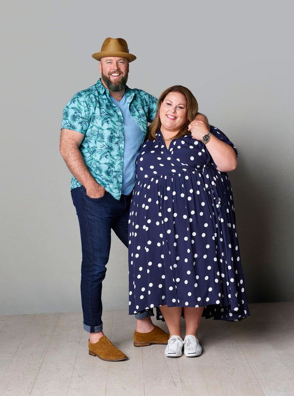 Chrissy Metz as Kate Pearson, Chris Sullivan as Toby Damon Photo