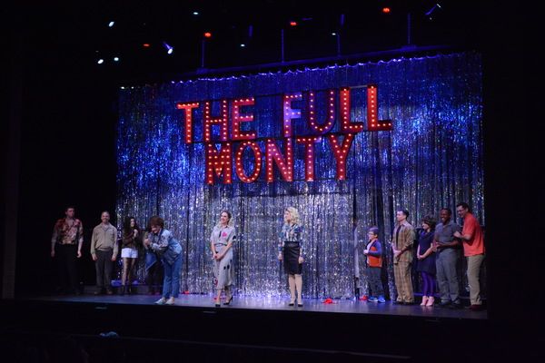 Nicole Zelka, Kyra Leeds and Hannah M. James and the cast that includes-David Borum,  Photo