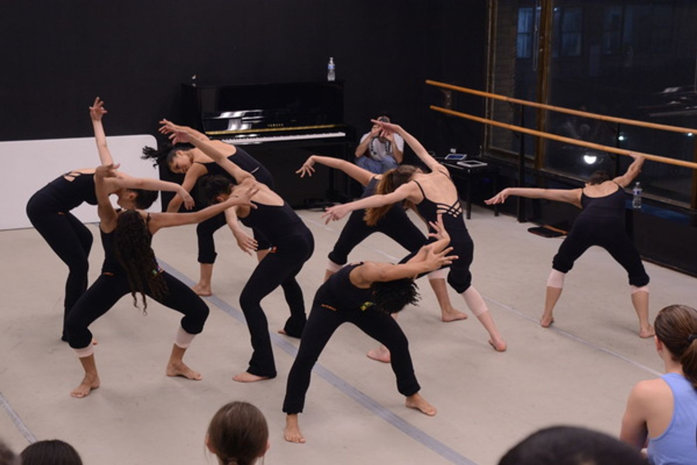 Photo Coverage: Better Entertainment Hosts Ballet Paraisopolis  Image