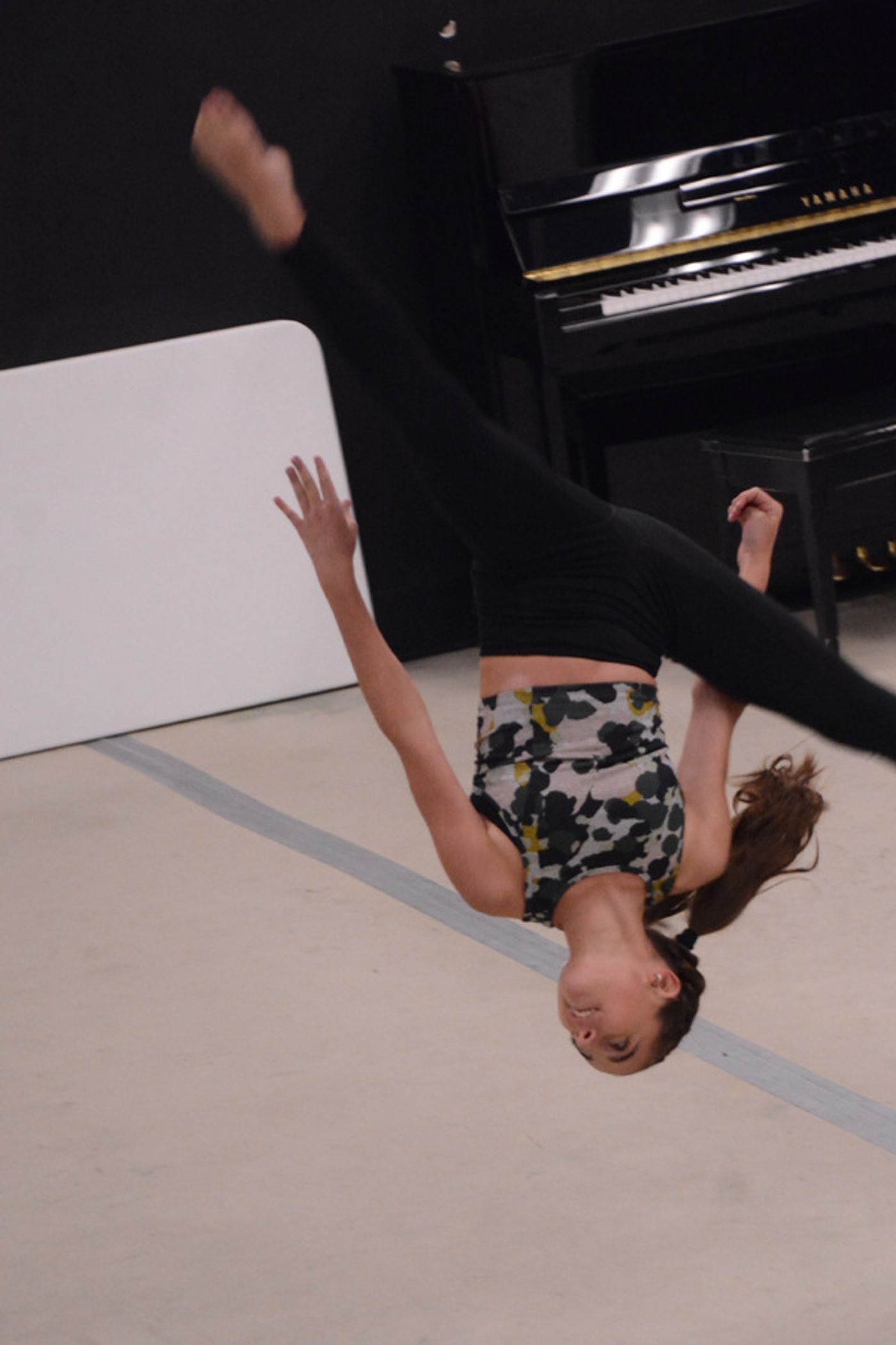 Photo Coverage: Better Entertainment Hosts Ballet Paraisopolis  Image