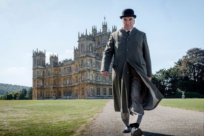 Jim Carter as Charles Carson  Photo