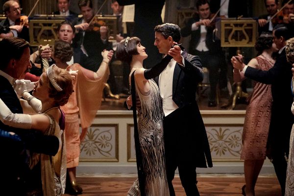 Photos: NBC's RETURN TO DOWNTON ABBEY: A GRAND EVENT Preview — photo 10 of 29