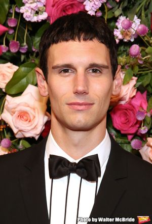 Cory Michael Smith Photo