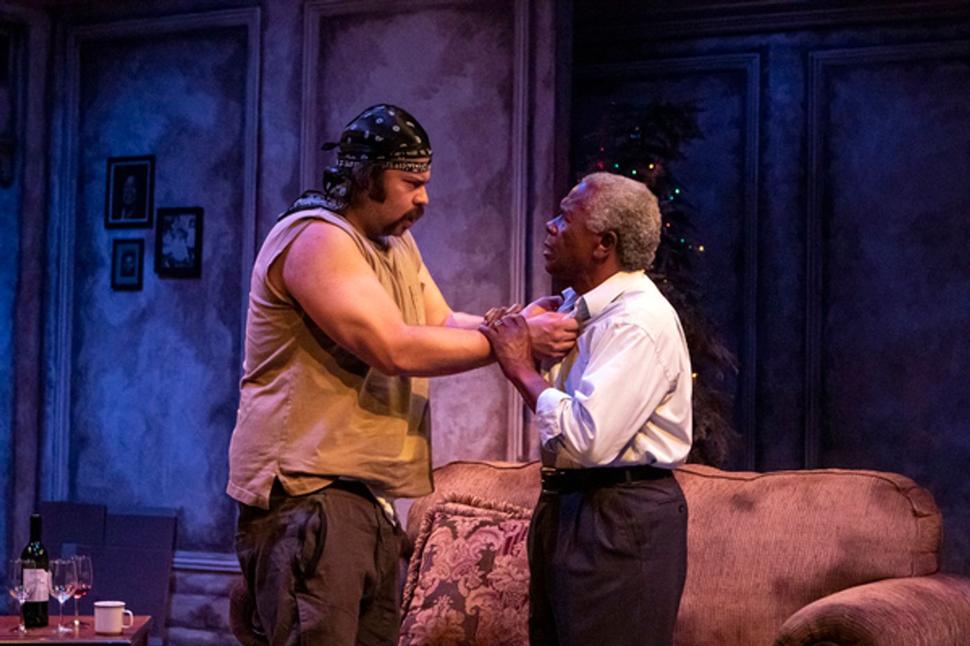 Photo Flash: First Look at BETWEEN RIVERSIDE AND CRAZY at Capital Stage  Image