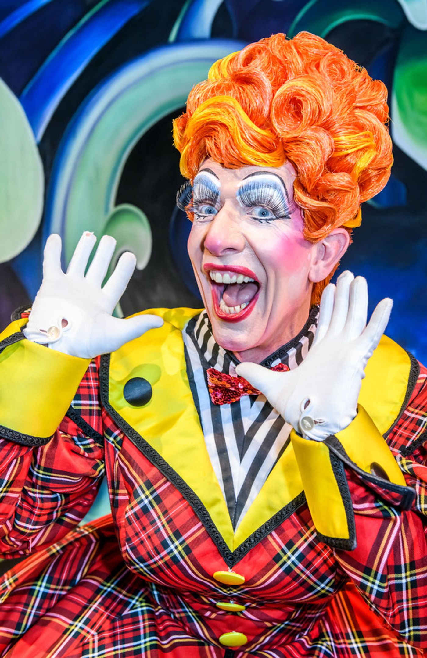 Photo Flash: First Look at the Cast of SNOW WHITE AND THE SEVEN DWARFS at Birmingham Hippodrome  Image