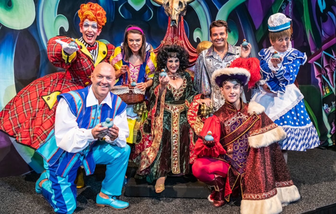 Photo Flash: First Look at the Cast of SNOW WHITE AND THE SEVEN DWARFS at Birmingham Hippodrome  Image