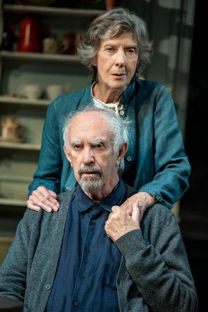 Eileen Atkins, Jonathan Pryce Photo