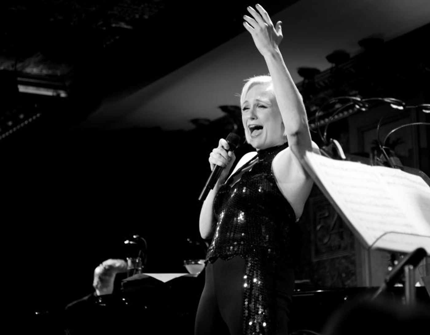 Review: Haley Swindal Stuns in SING HAPPY: THE SONGS OF LIZA MINNELLI at 54 Below  Image