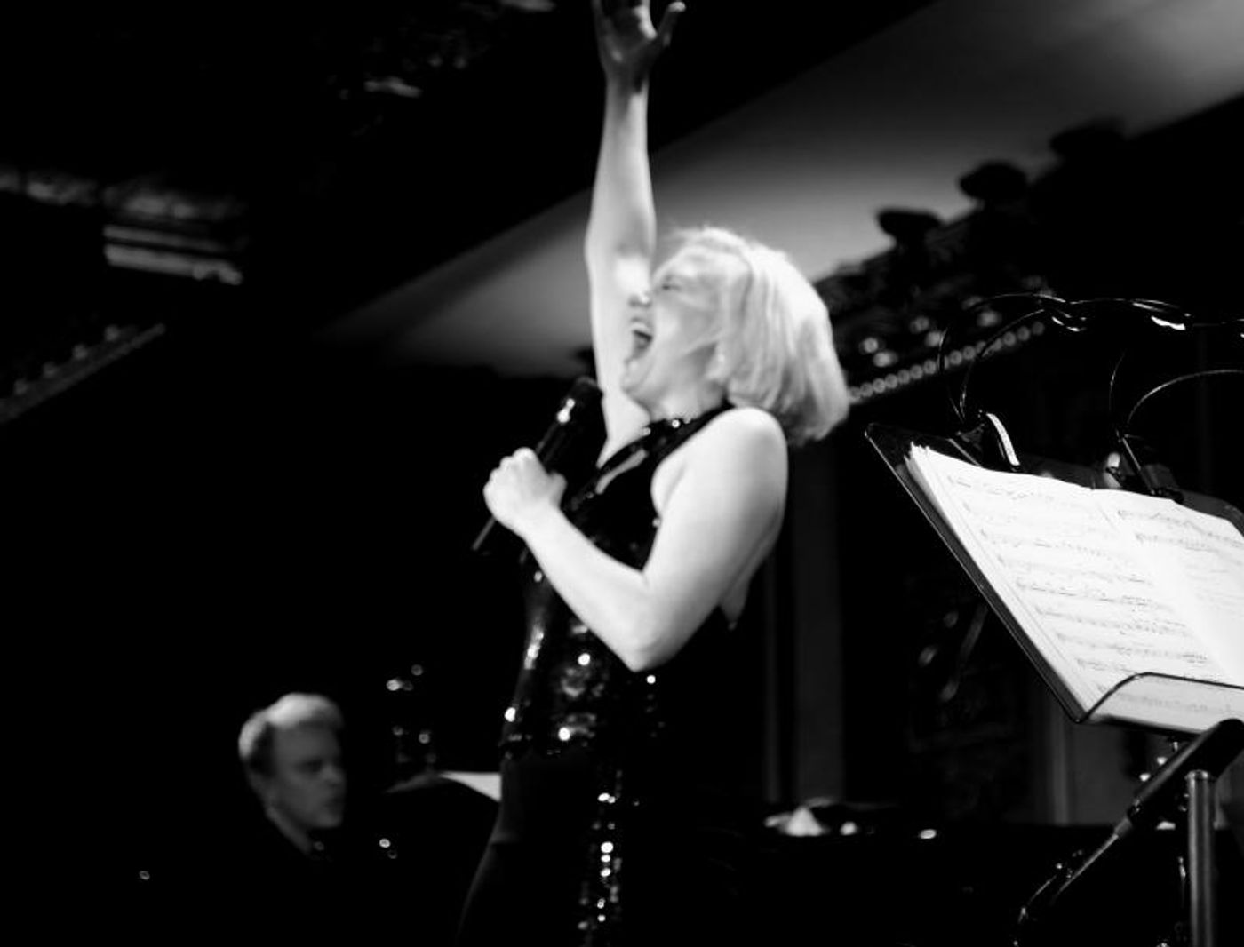 Review: Haley Swindal Stuns in SING HAPPY: THE SONGS OF LIZA MINNELLI at 54 Below  Image