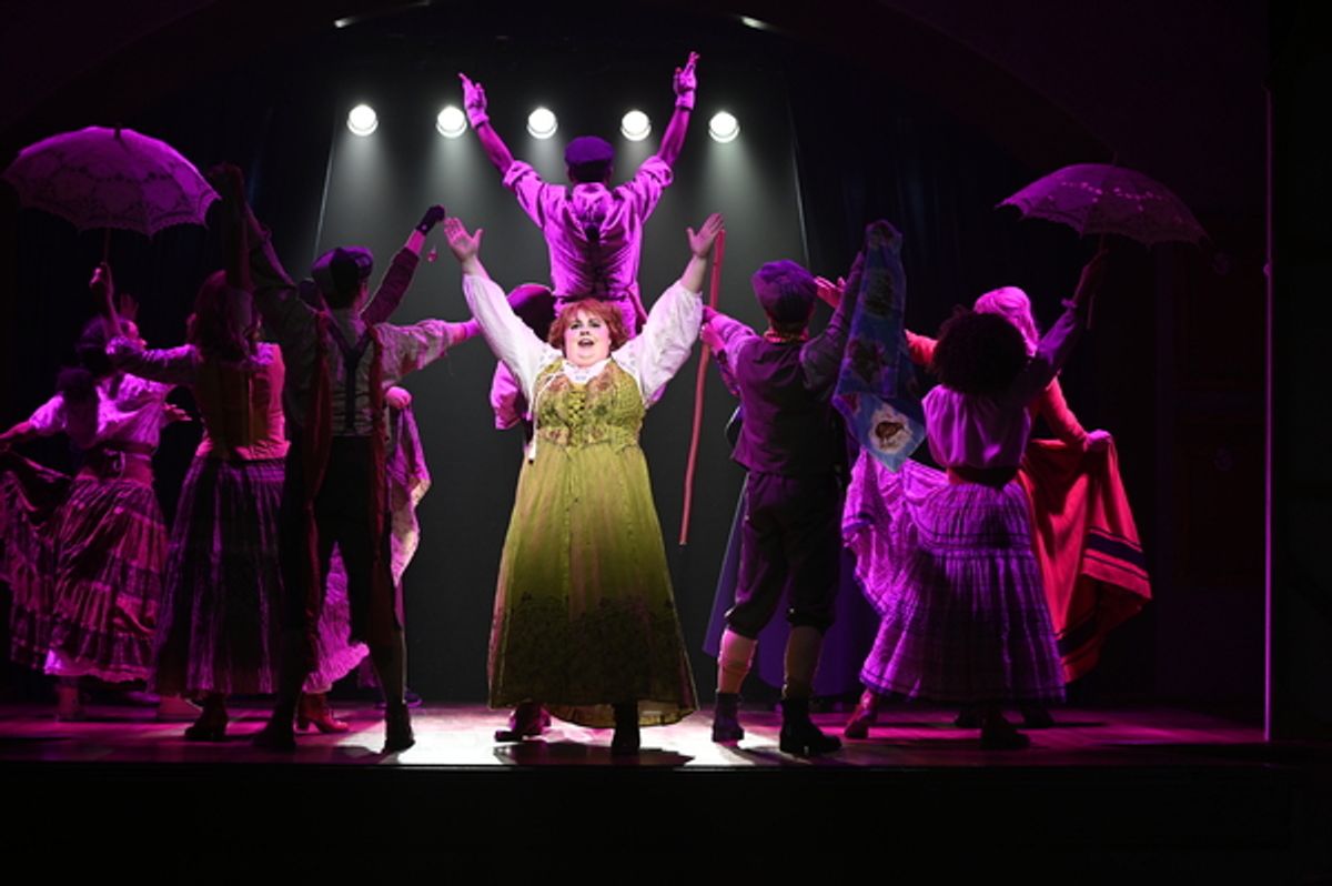 Lizzie Bea and the cast at 