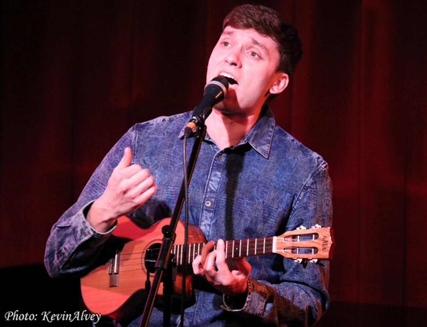 Photo Flash: Andrew Swackhamer Headlines At Birdland  Image