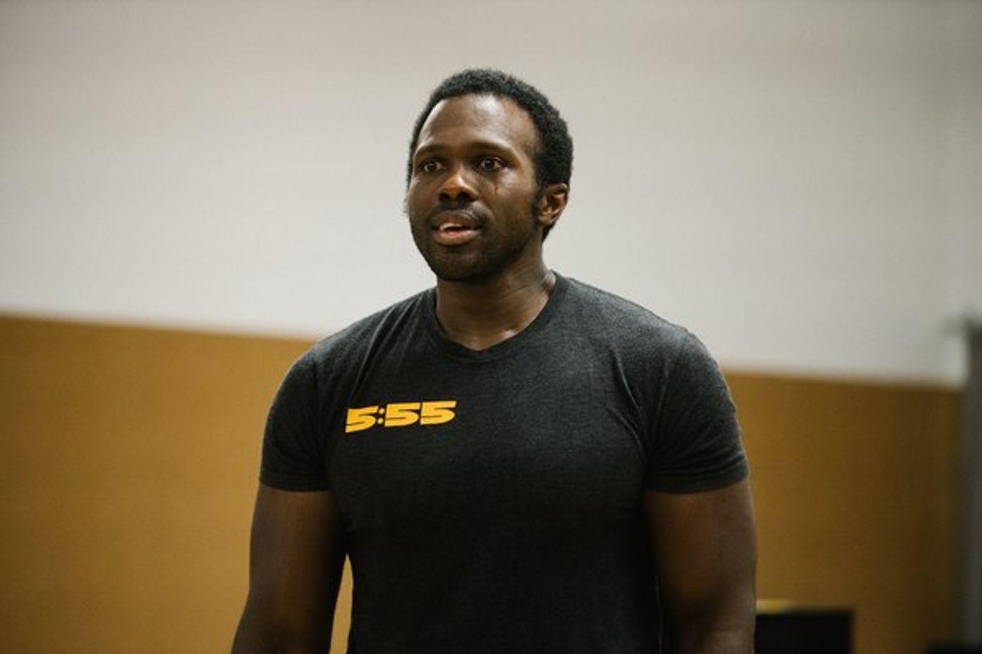 Photo Flash: In Rehearsal with THE WRONG MAN, Previews Begin Tonight  Image