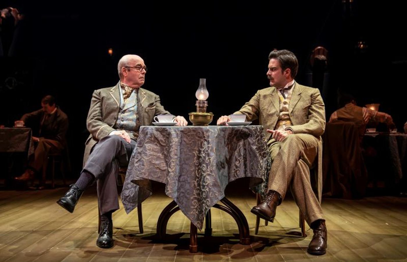 Photo Flash: A First Look At BERNHARDT/HAMLET At Goodman Theatre Photo Flash: A First Look At BERNHARDT/HAMLET At Goodman Theatre Image