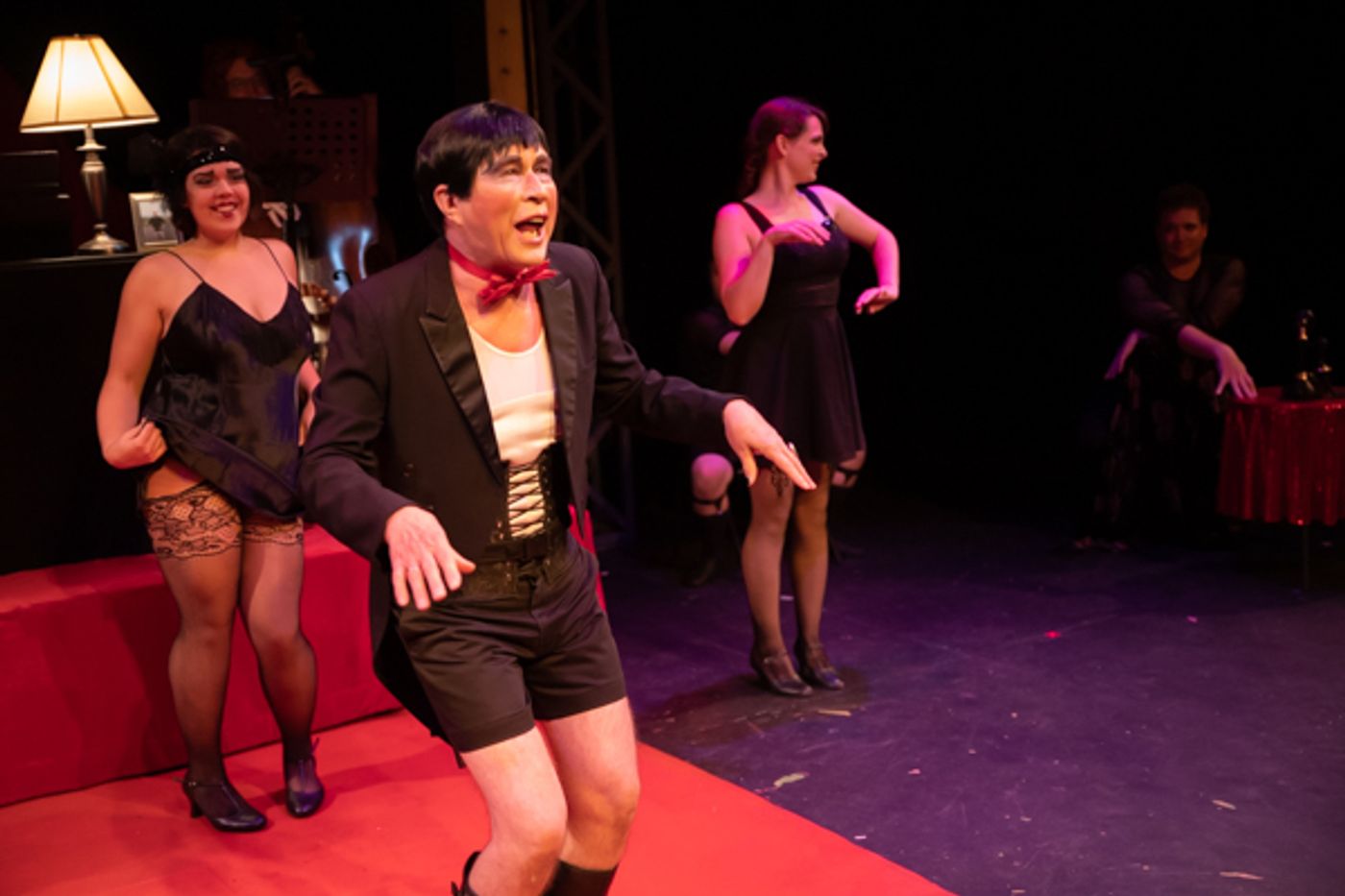 Photo Coverage: First look at Evolution Theatre Company's CABARET  Image