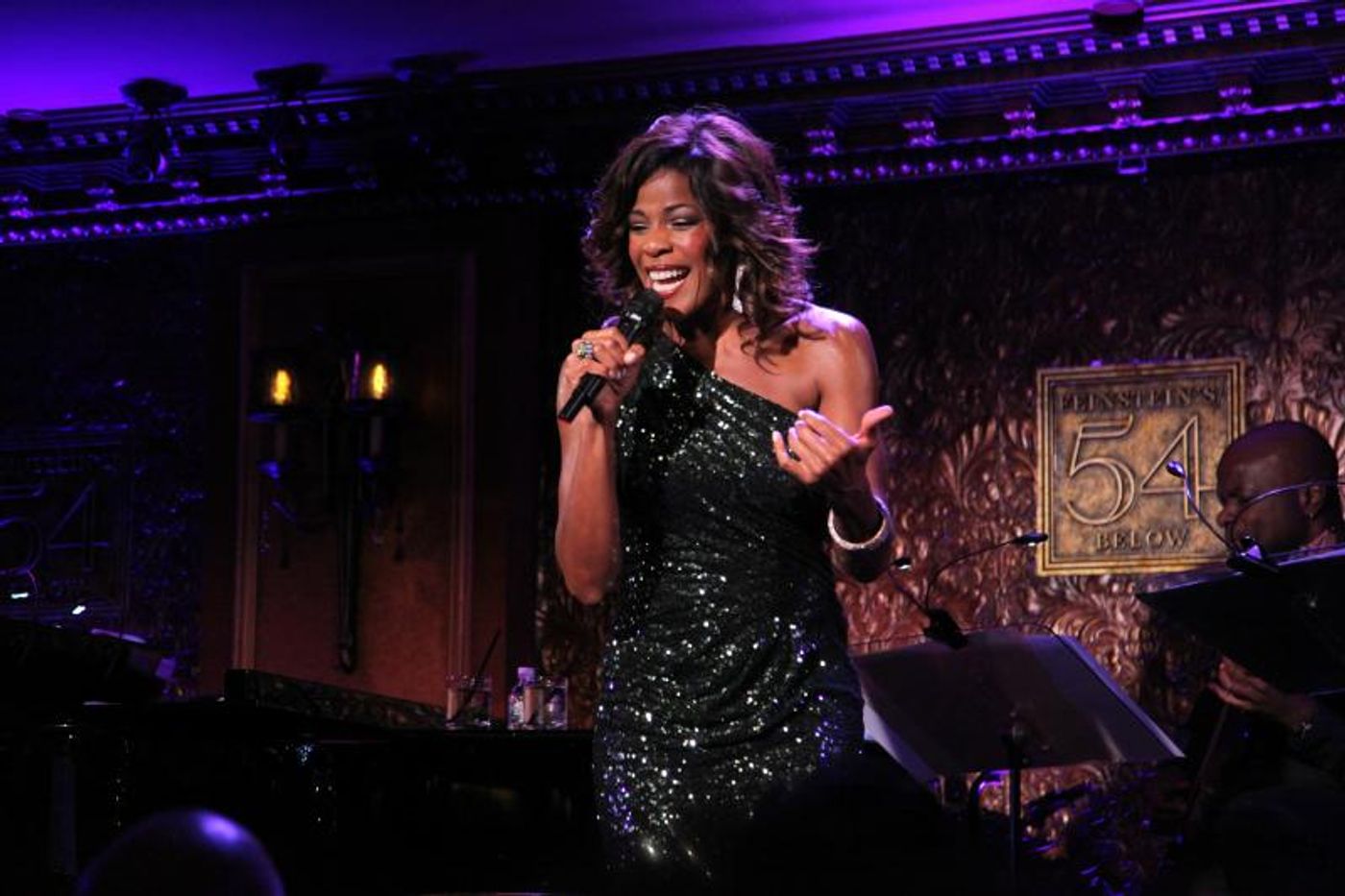 Review: Nicole Henry Brings Star Power to I WANNA DANCE WITH SOMEBODY: THE MUSIC OF WHITNEY HOUSTON at 54 Below Review: Nicole Henry Brings Star Power to I WANNA DANCE WITH SOMEBODY: THE MUSIC OF WHITNEY HOUSTON at 54 Below Image