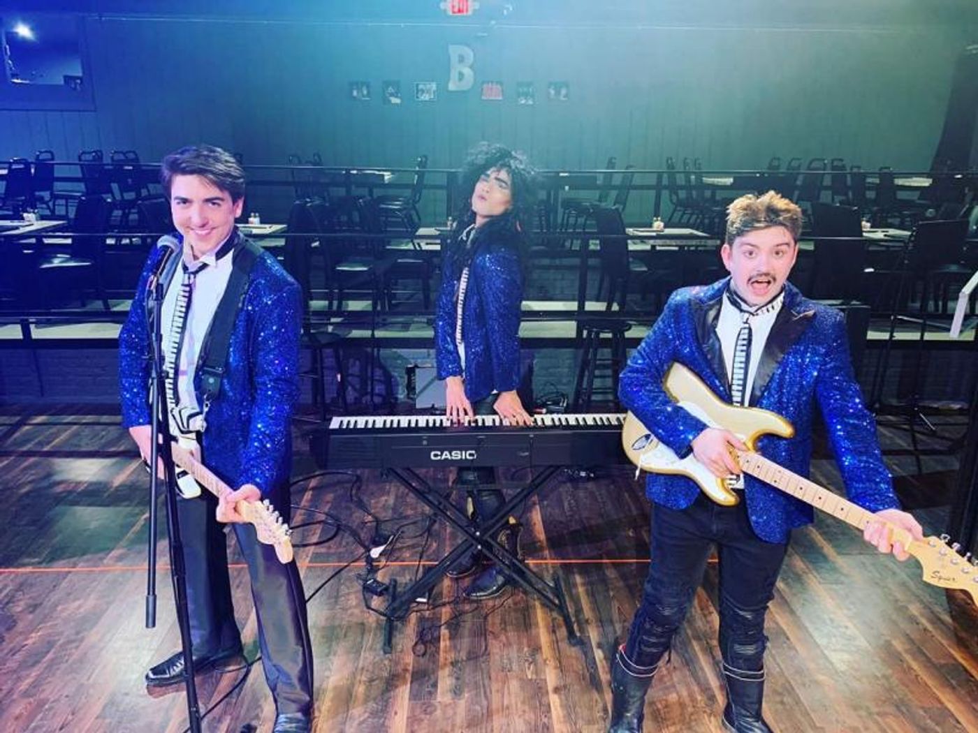 Review: Go Back to the 1980s With THE WEDDING SINGER at Chaffin's Barn  Image