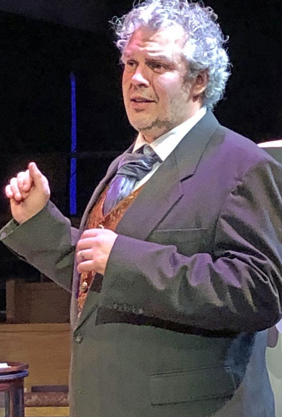 Review: GROSS INDECENCY - THE THREE TRIALS OF OSCAR WILDE at Metropolitan Ensemble Theatre Image
