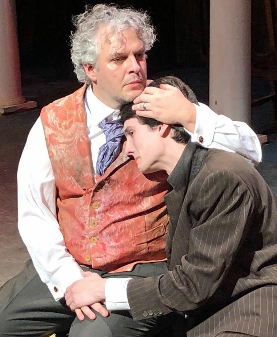 Review: GROSS INDECENCY - THE THREE TRIALS OF OSCAR WILDE at Metropolitan Ensemble Theatre Image
