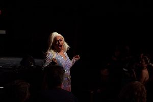 Jiggly Caliente Photo