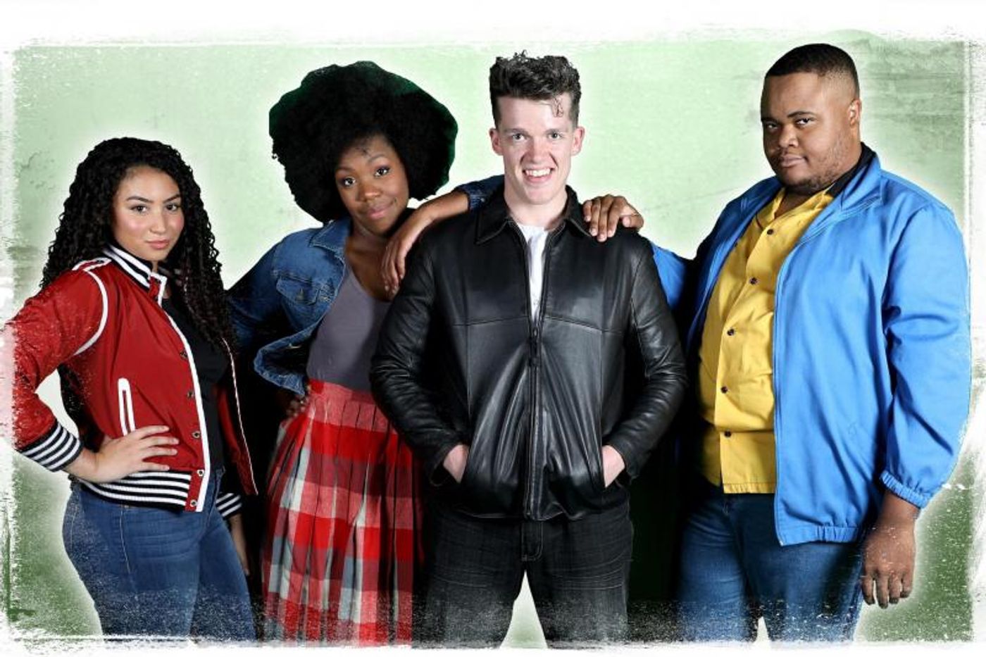 Review: Charming and fun LITTLE SHOP OF HORRORS takes over Centre Stage  Image