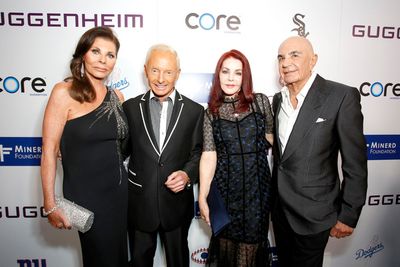 Linell Shapiro, Elliot Mintz, Priscilla Presley, and Robert Shapiro Photo