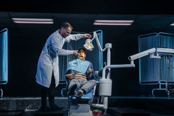 Matthew Wilkas as ??Dr. Orin Scrivello?? and George Salazar as ??Seymo Photo