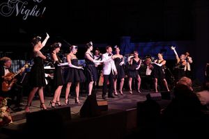 Michael Feinstein leads the event?s opening number Saturday in the Palladium concert hall at the Center for the Performing Arts in Carmel, IN. (Credit: Sara C Imagery) @ BroadwayWorld Michael Feinstein leads the event?s opening number Saturday in the Palladium concert Photo