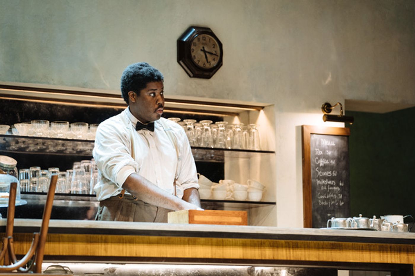 Photo Flash: First Look at the National Theatre's MASTER HAROLD  Image