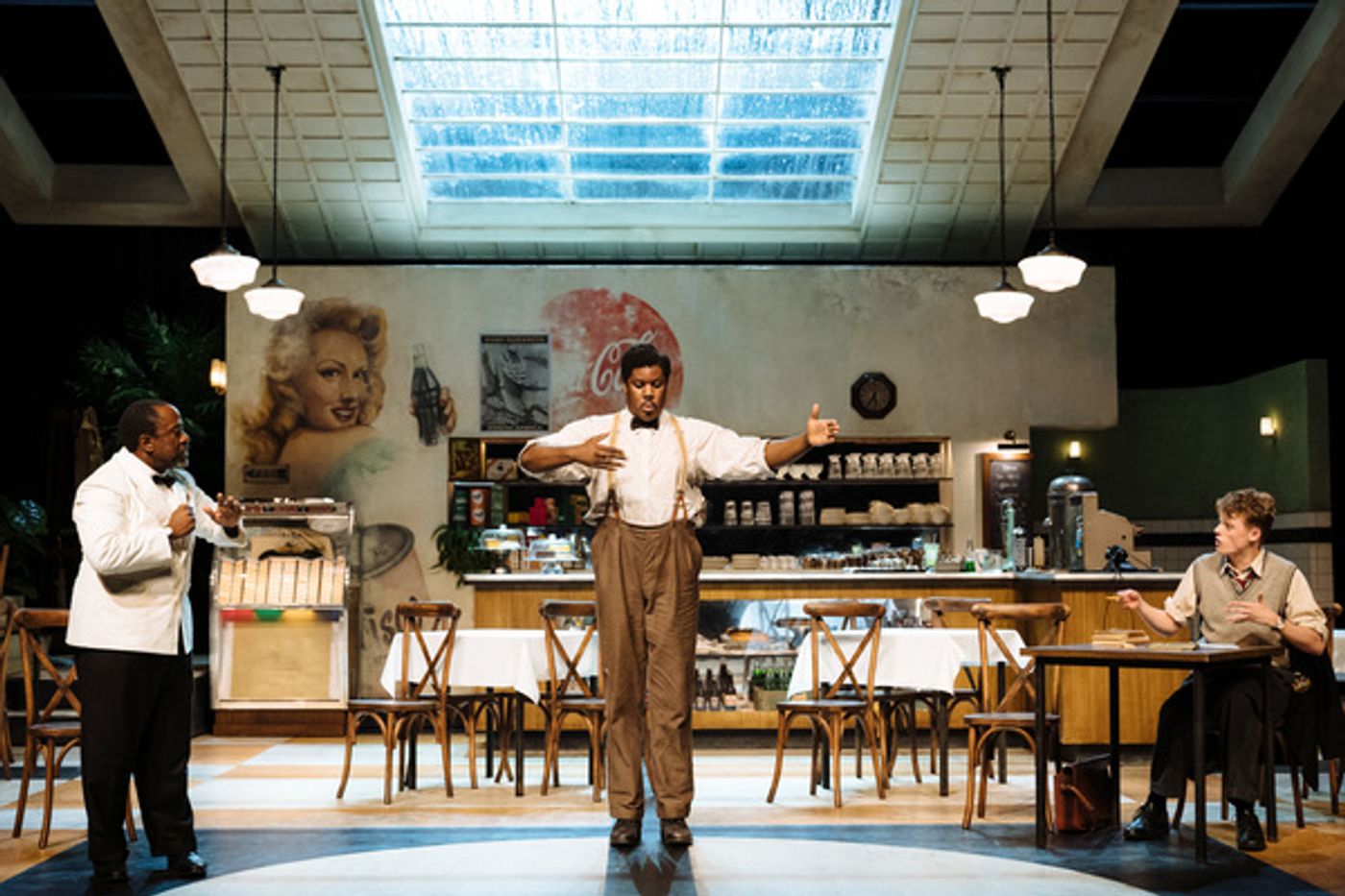 Photo Flash: First Look at the National Theatre's MASTER HAROLD  Image