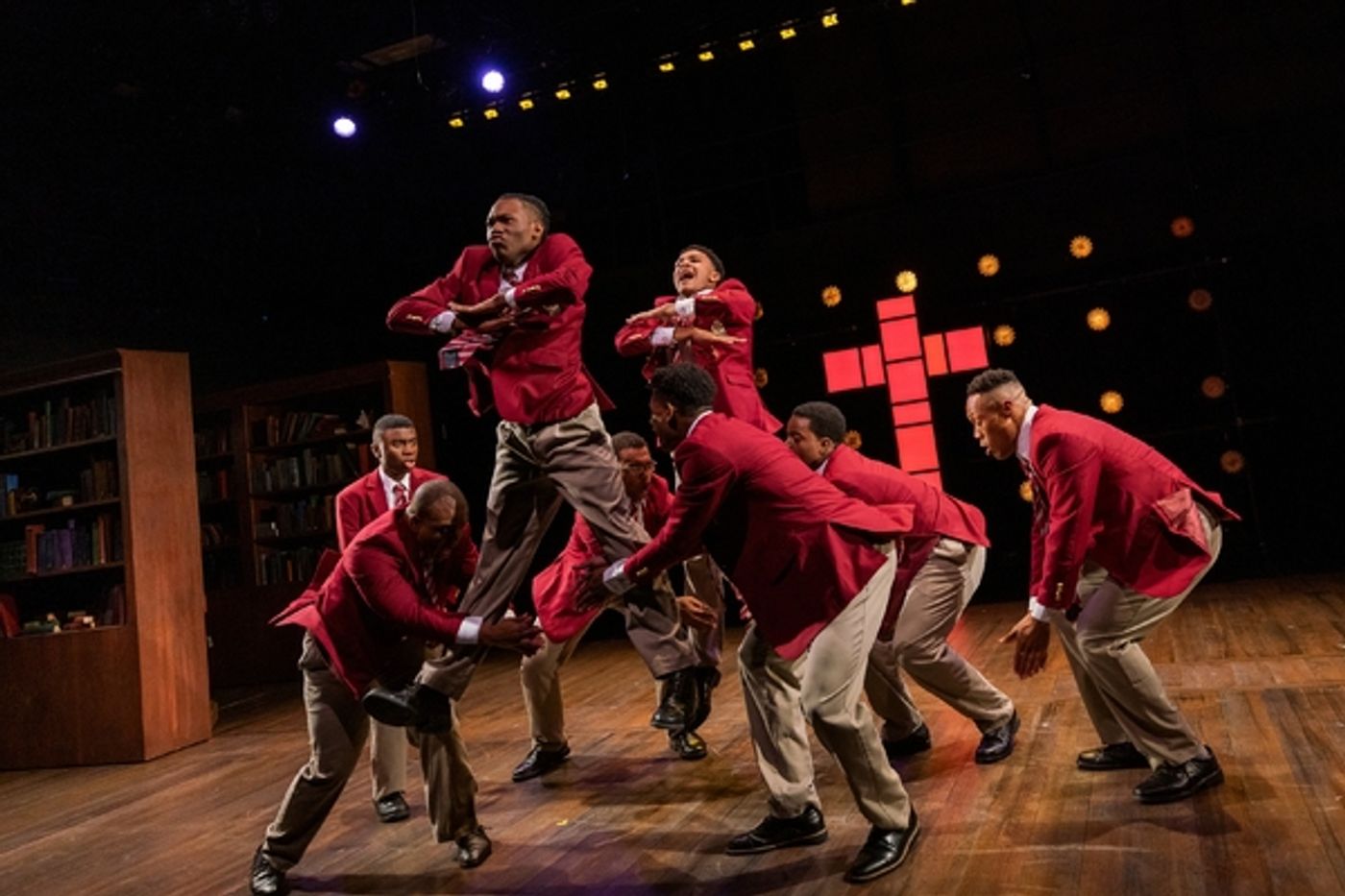 Photo Flash: First Look at CHOIR BOY at SpeakEasy Stage  Image
