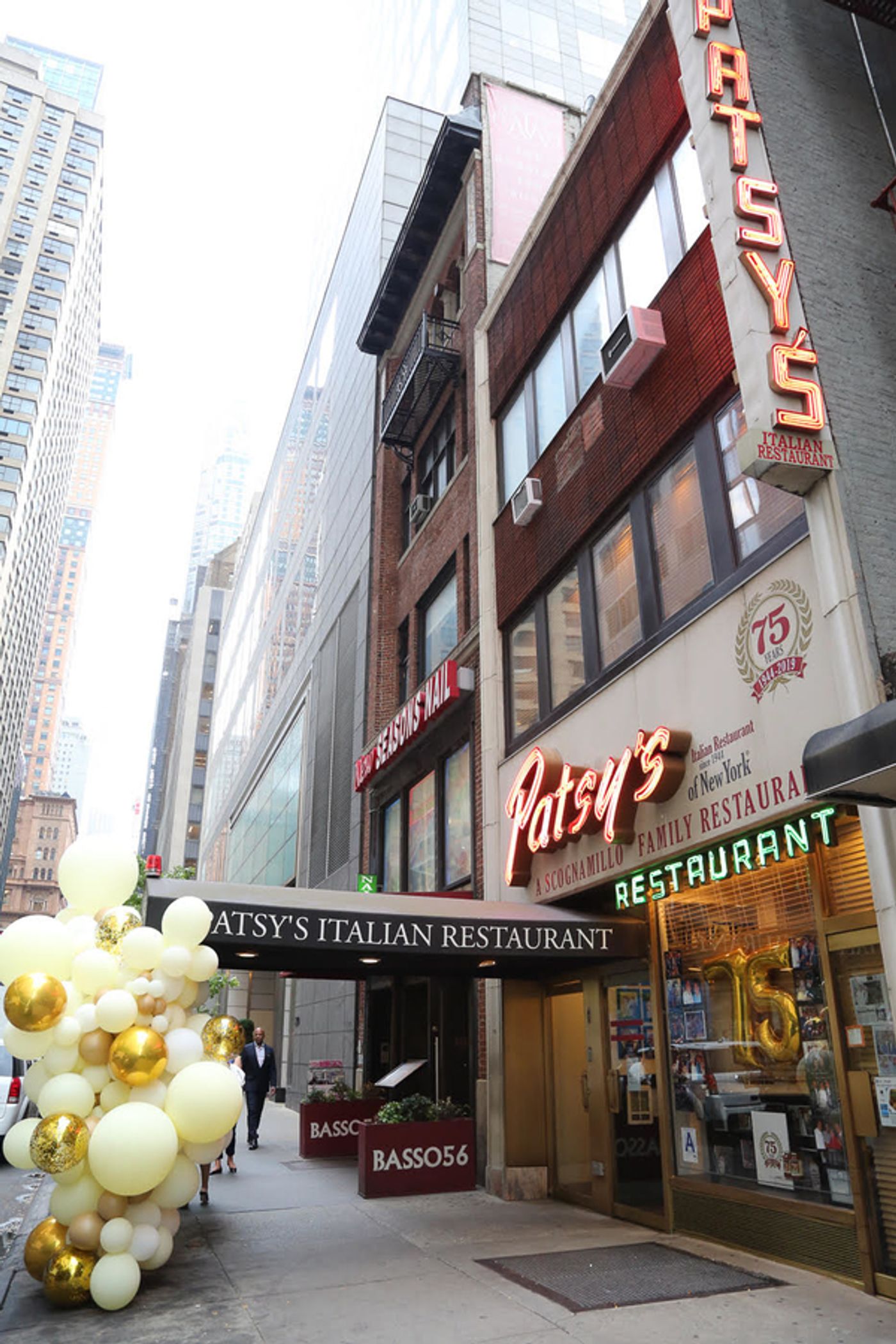 Photo Coverage: Deana Martin & Tony Danza Celebrate 75 Years of Patsy's Italian Restaurant  Image
