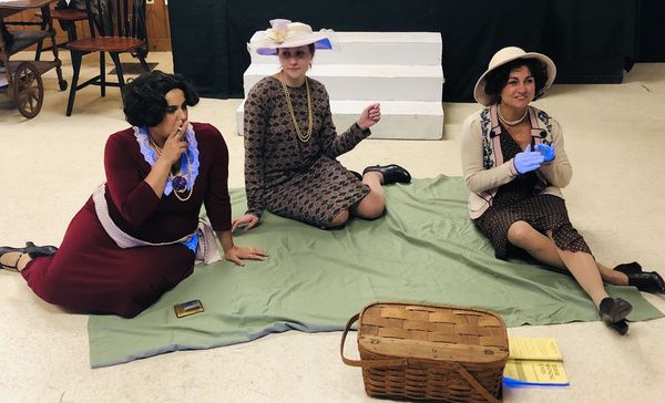 Photo Flash: In Rehearsal With THESE SHINING LIVES At Shoreline Theater Academy Photo Flash: In Rehearsal With THESE SHINING LIVES At Shoreline Theater Academy Image