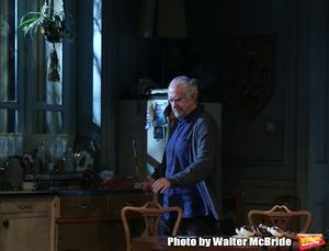 Jonathan Pryce  Photo