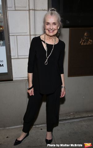 Mary Beth Peil  Photo