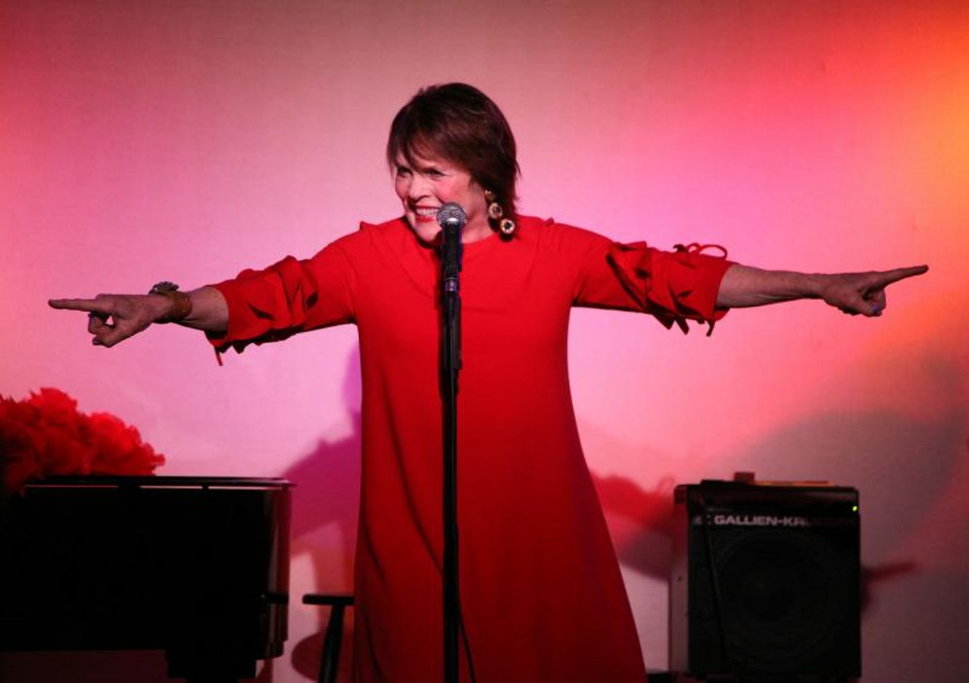 Review: LESLIE OROFINO SHINE! Does Just That at Don't Tell Mama Review: LESLIE OROFINO SHINE! Does Just That at Don't Tell Mama Image