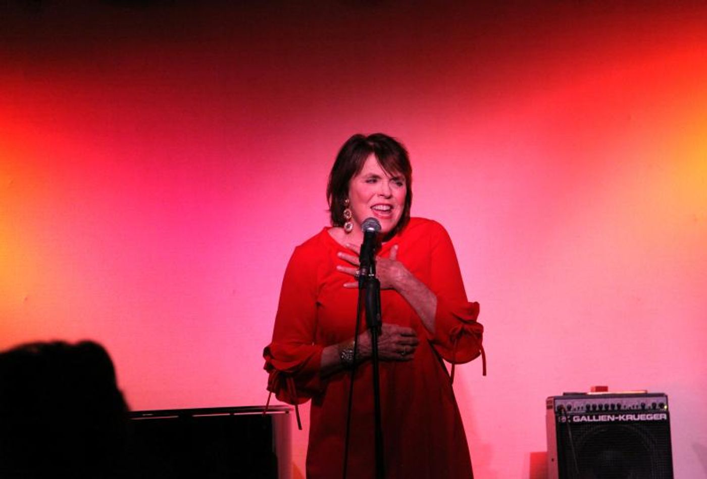 Review: LESLIE OROFINO SHINE! Does Just That at Don't Tell Mama Review: LESLIE OROFINO SHINE! Does Just That at Don't Tell Mama Image