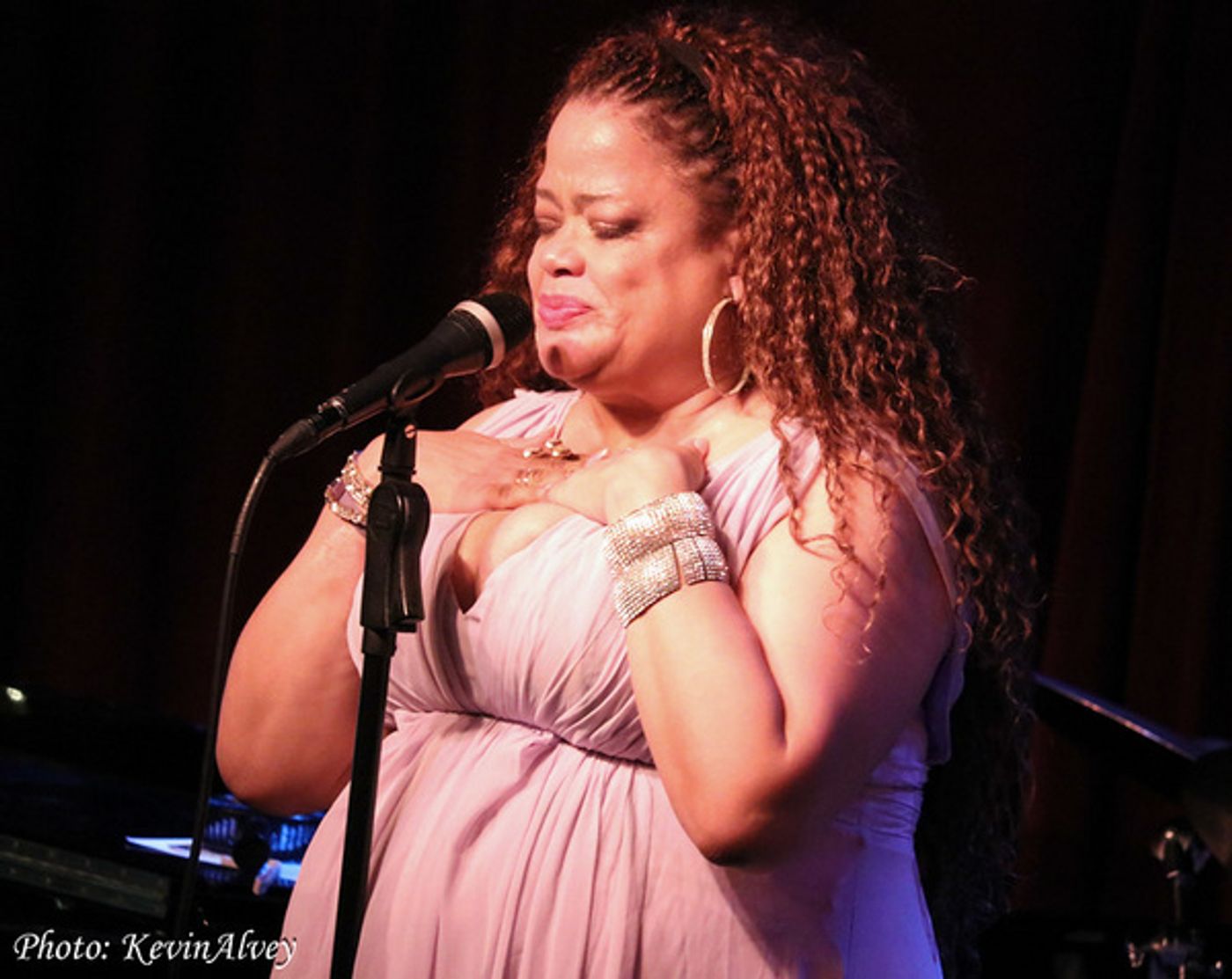 Photo Flash: Natalie Douglas Celebrates Nancy Wilson At Birdland  Image